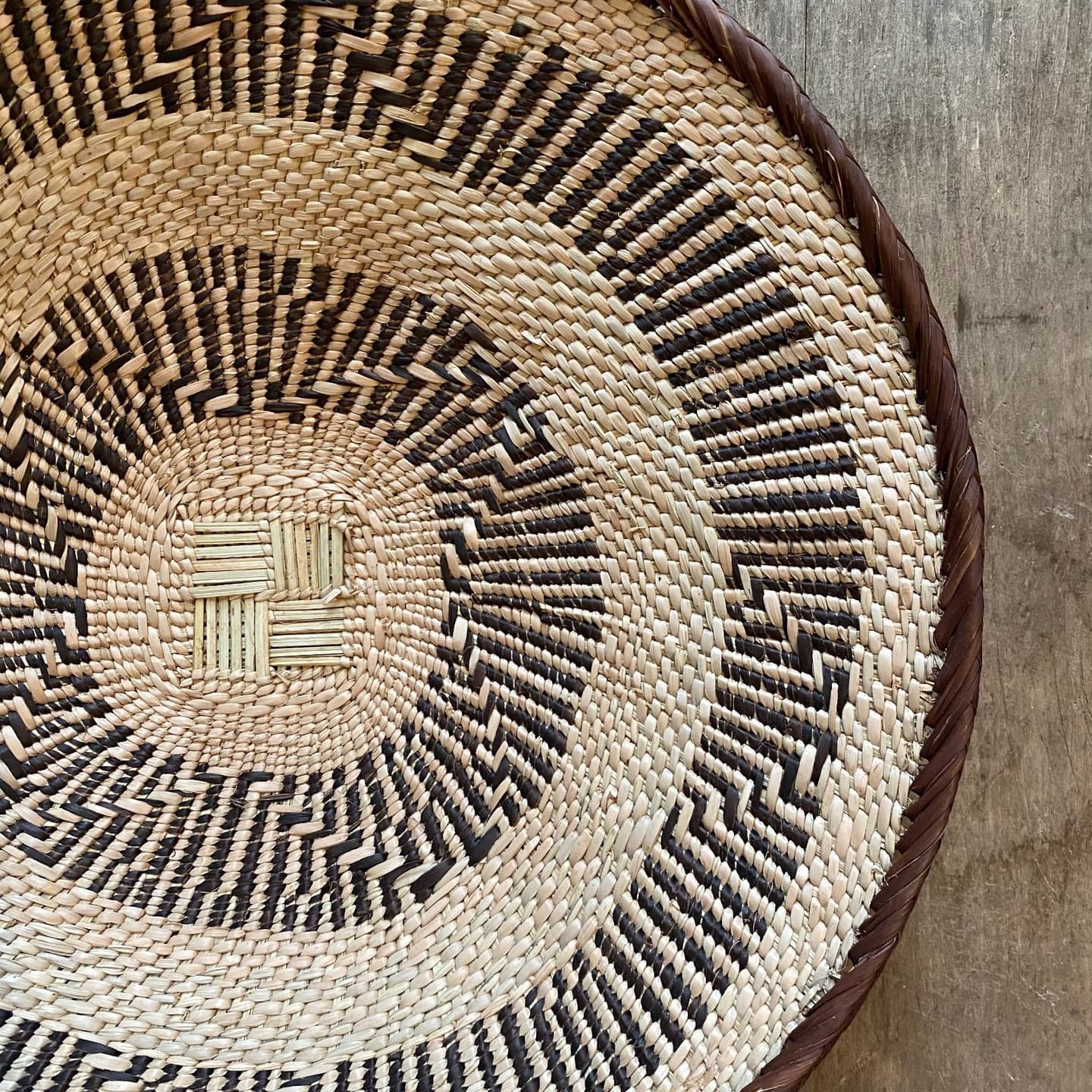 アフリカンバスケット