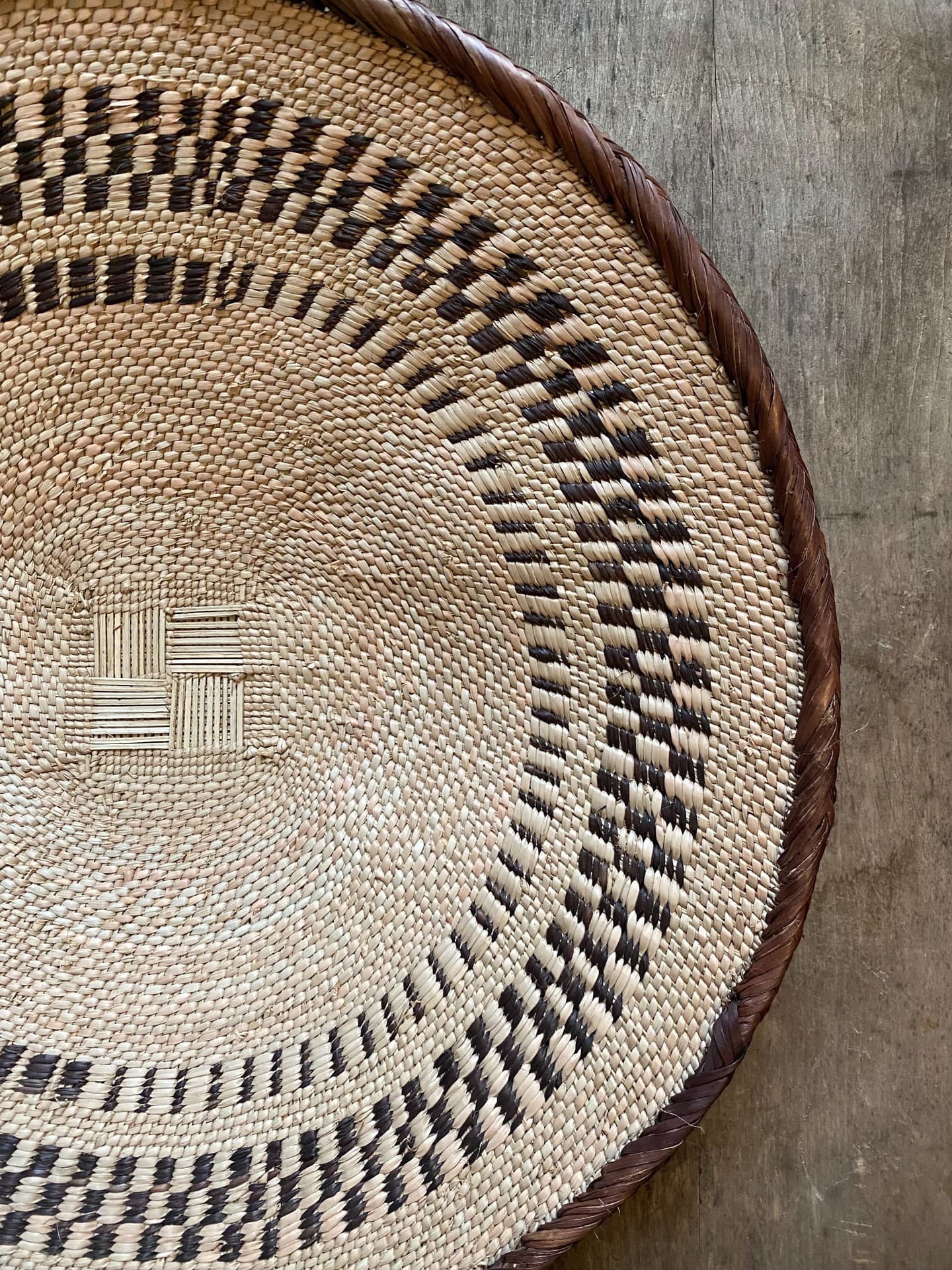 アフリカンバスケット