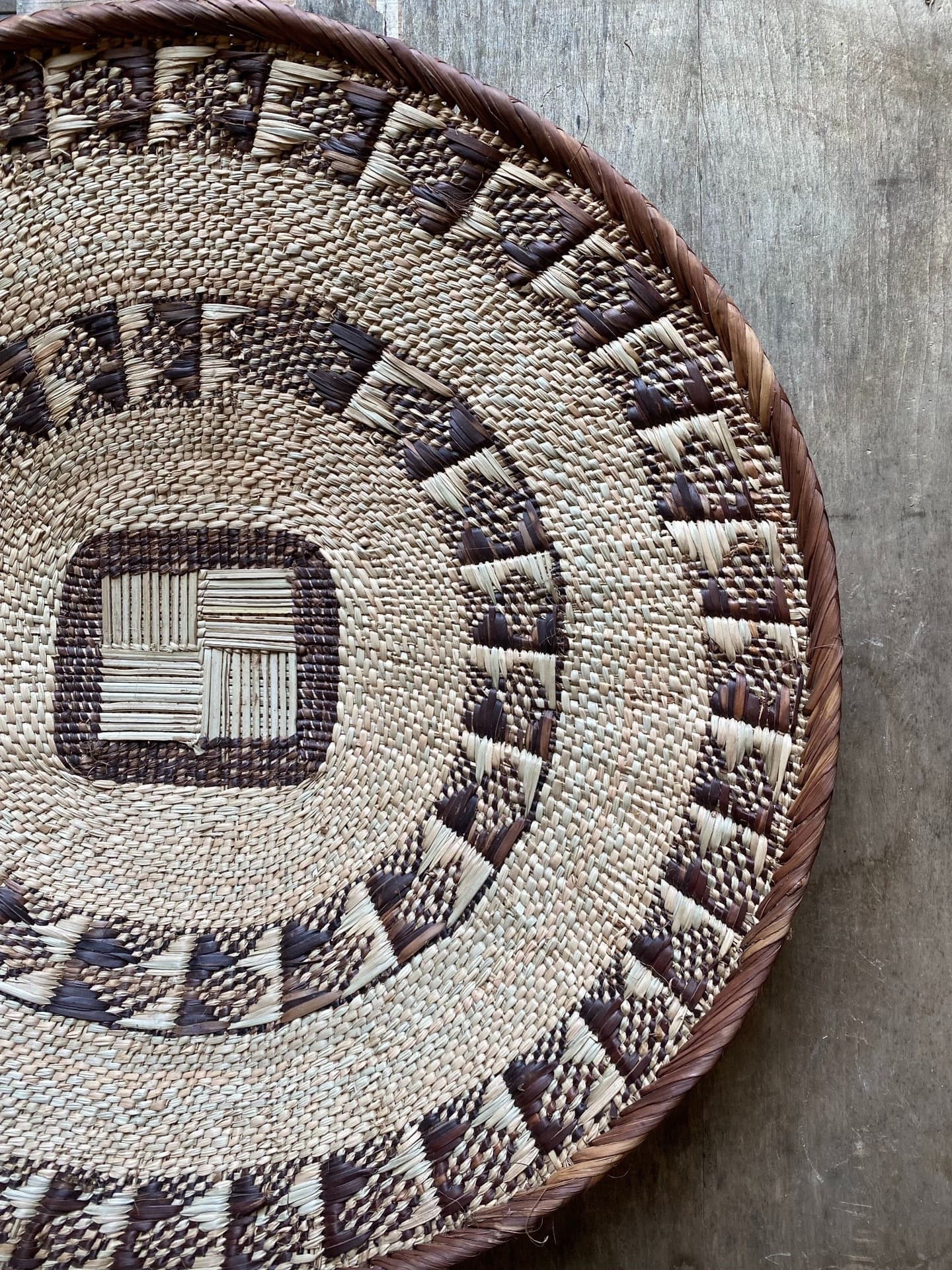 アフリカンバスケット