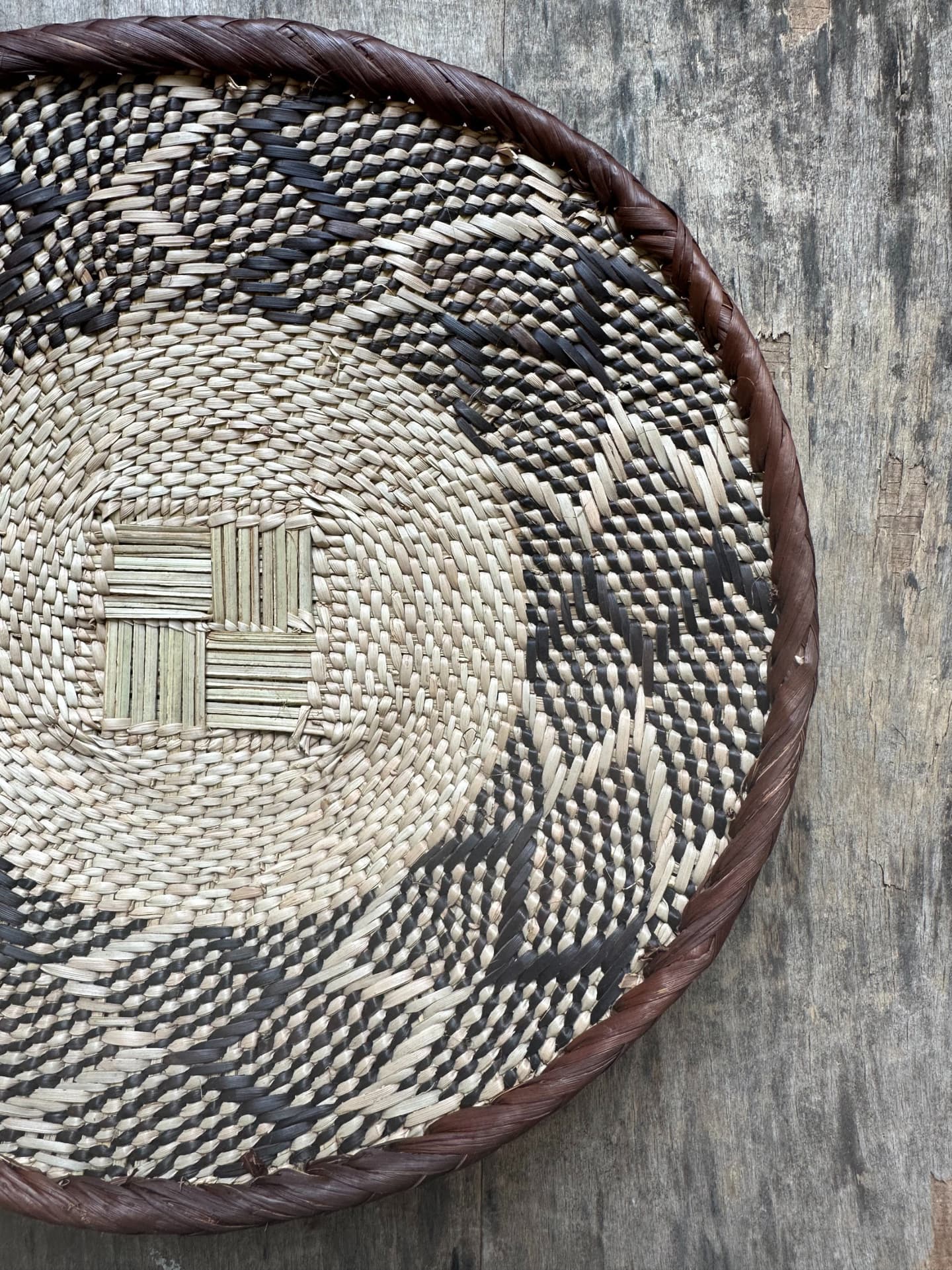 アフリカンバスケット