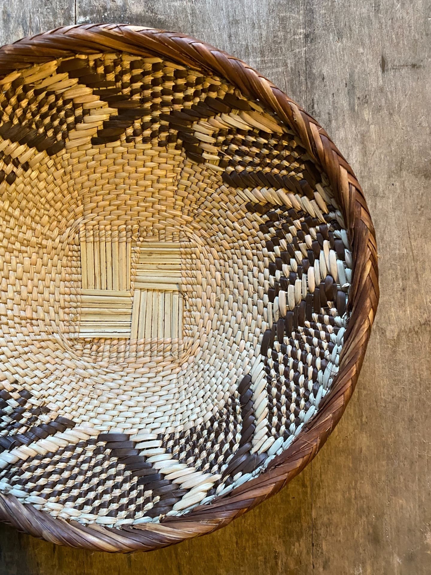 アフリカンバスケット