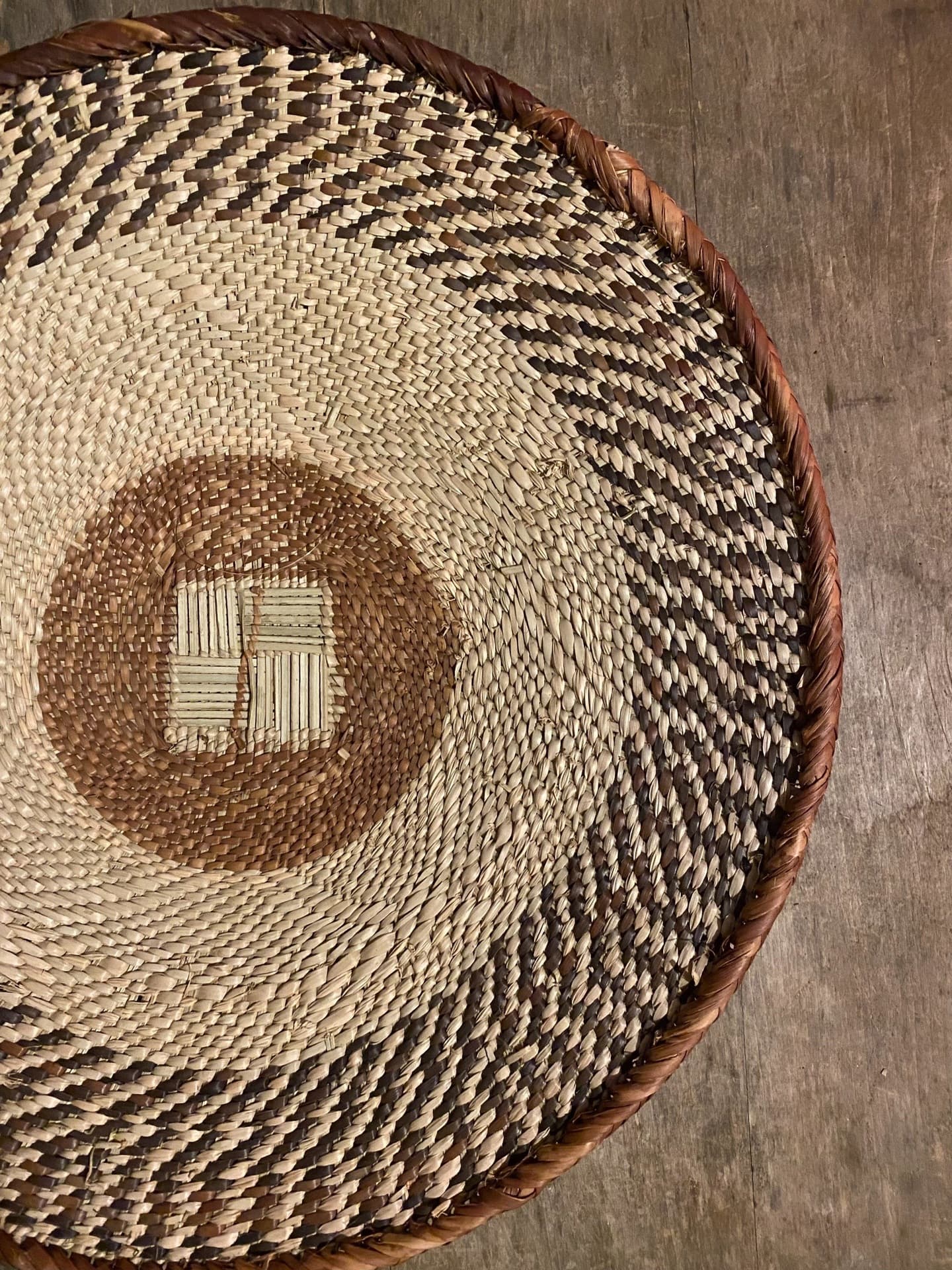 アフリカンバスケット