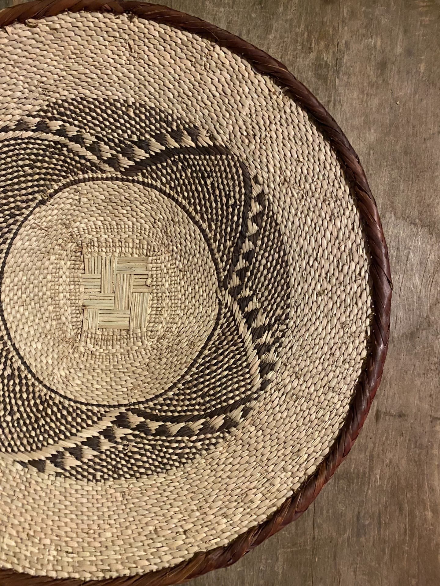 アフリカンバスケット