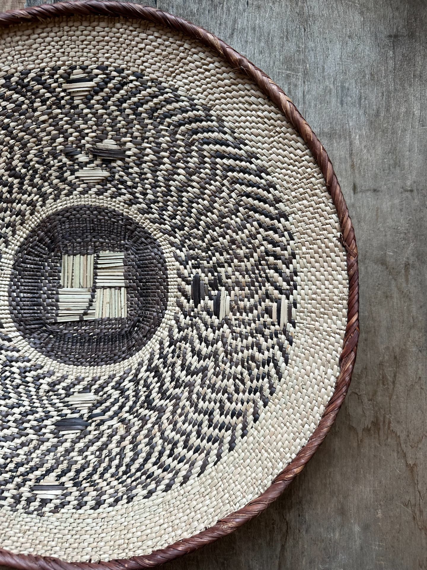 アフリカンバスケット