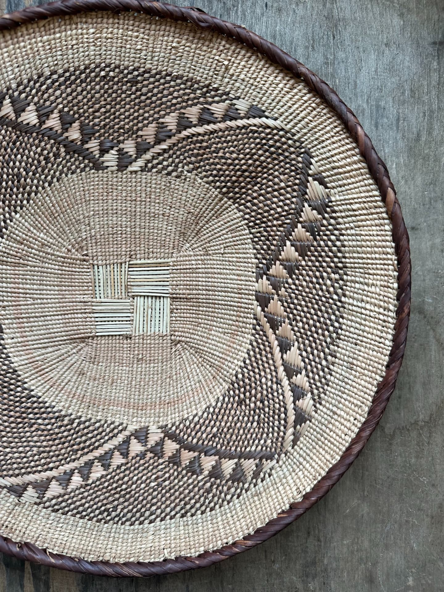 アフリカンバスケット