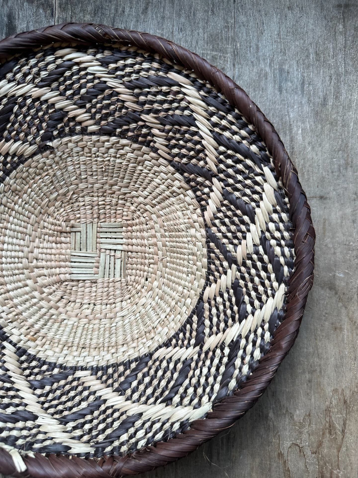 アフリカンバスケット