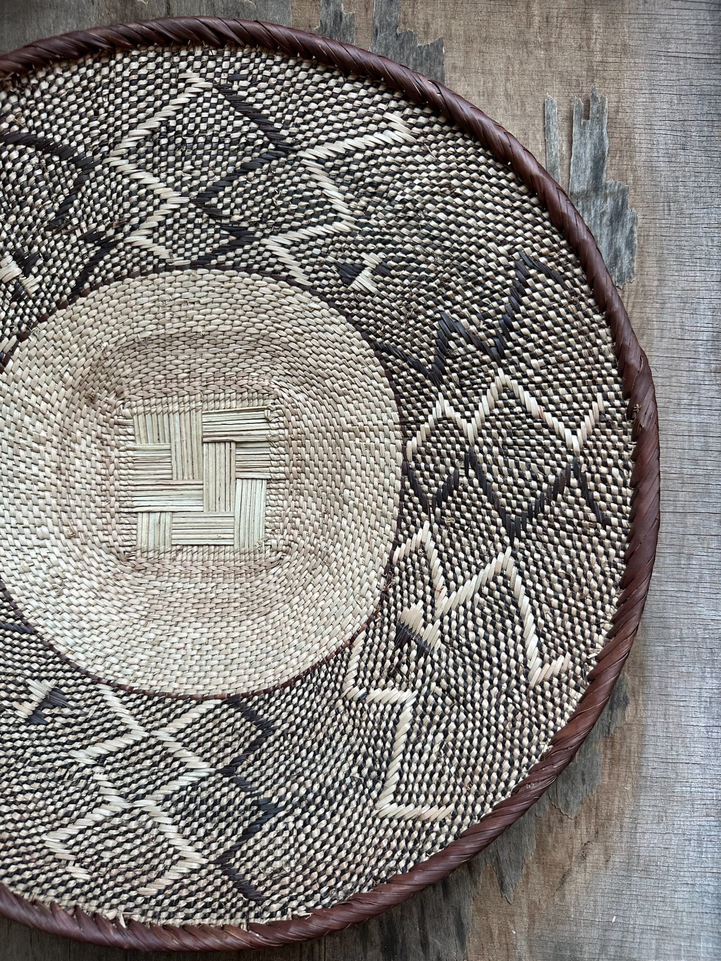 アフリカンバスケット