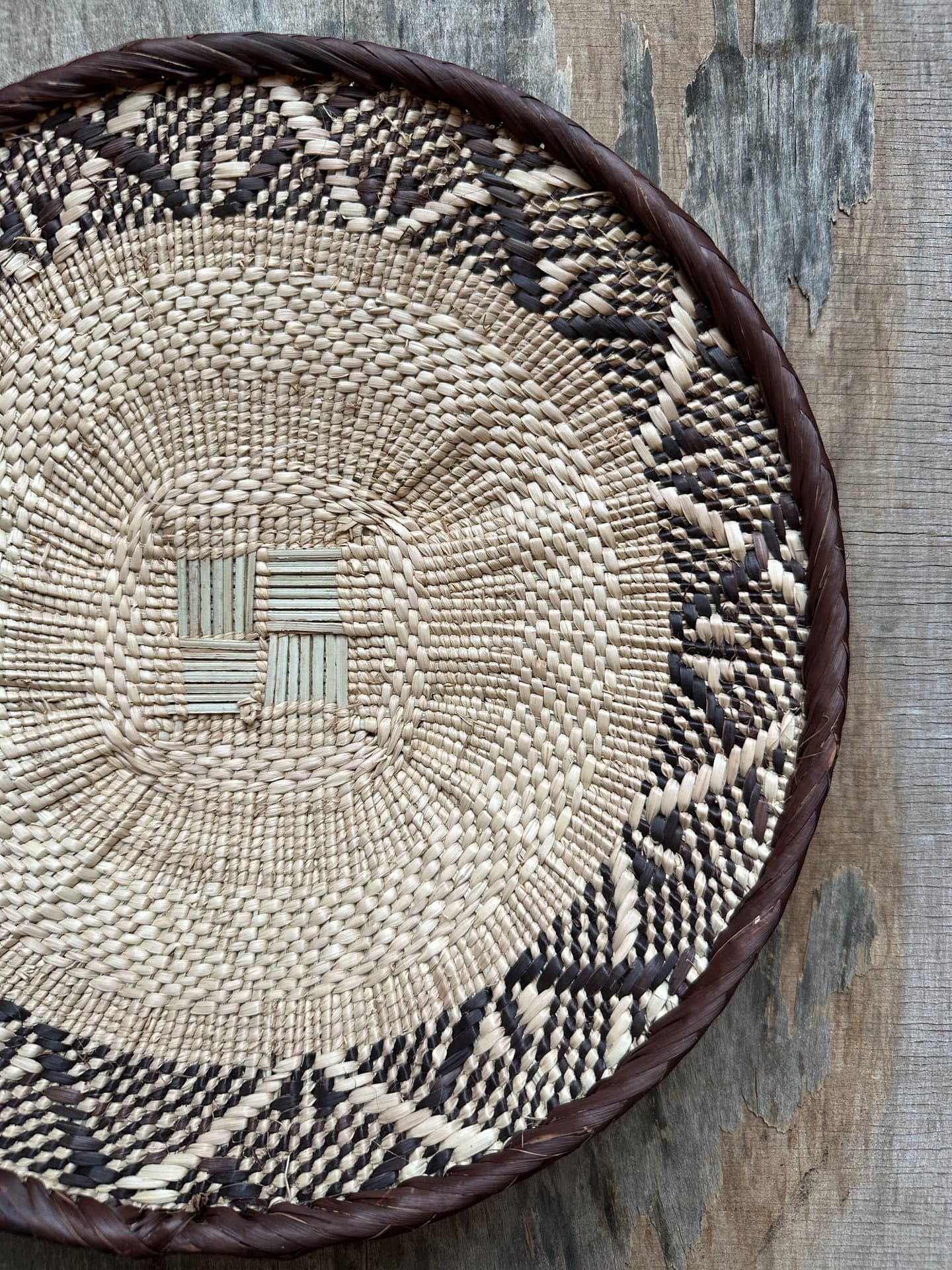 アフリカンバスケット