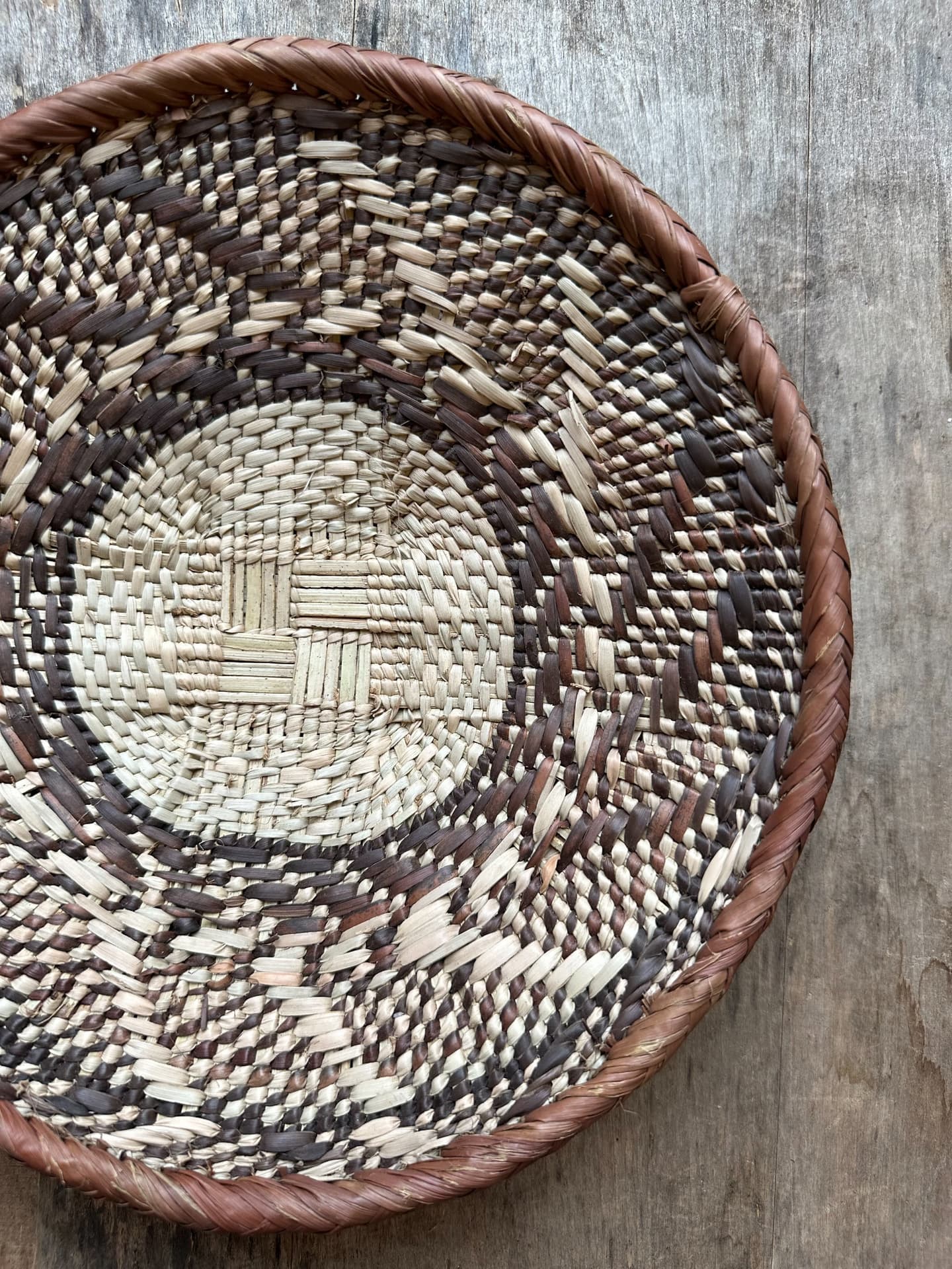 アフリカンバスケット