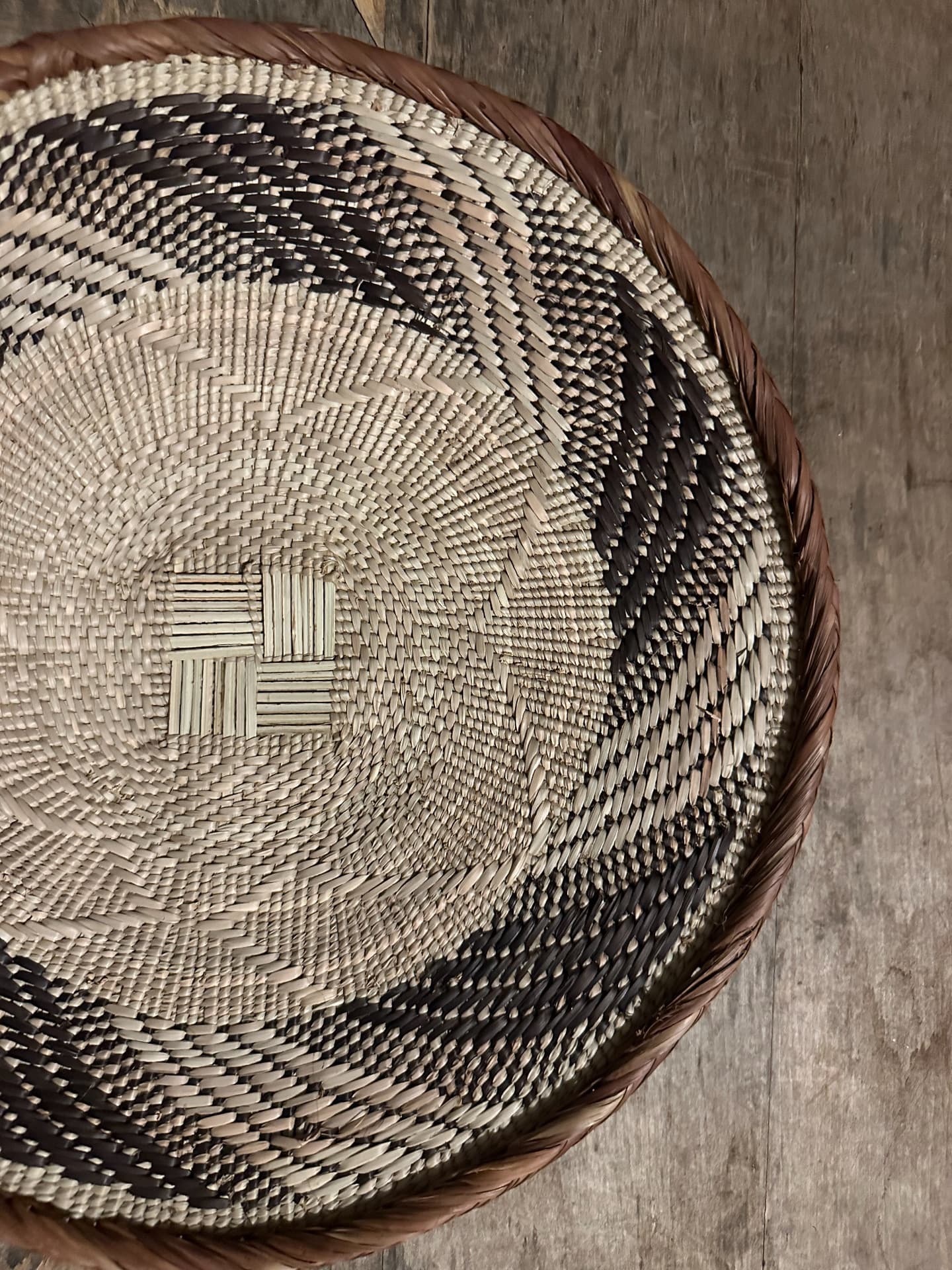 アフリカンバスケット