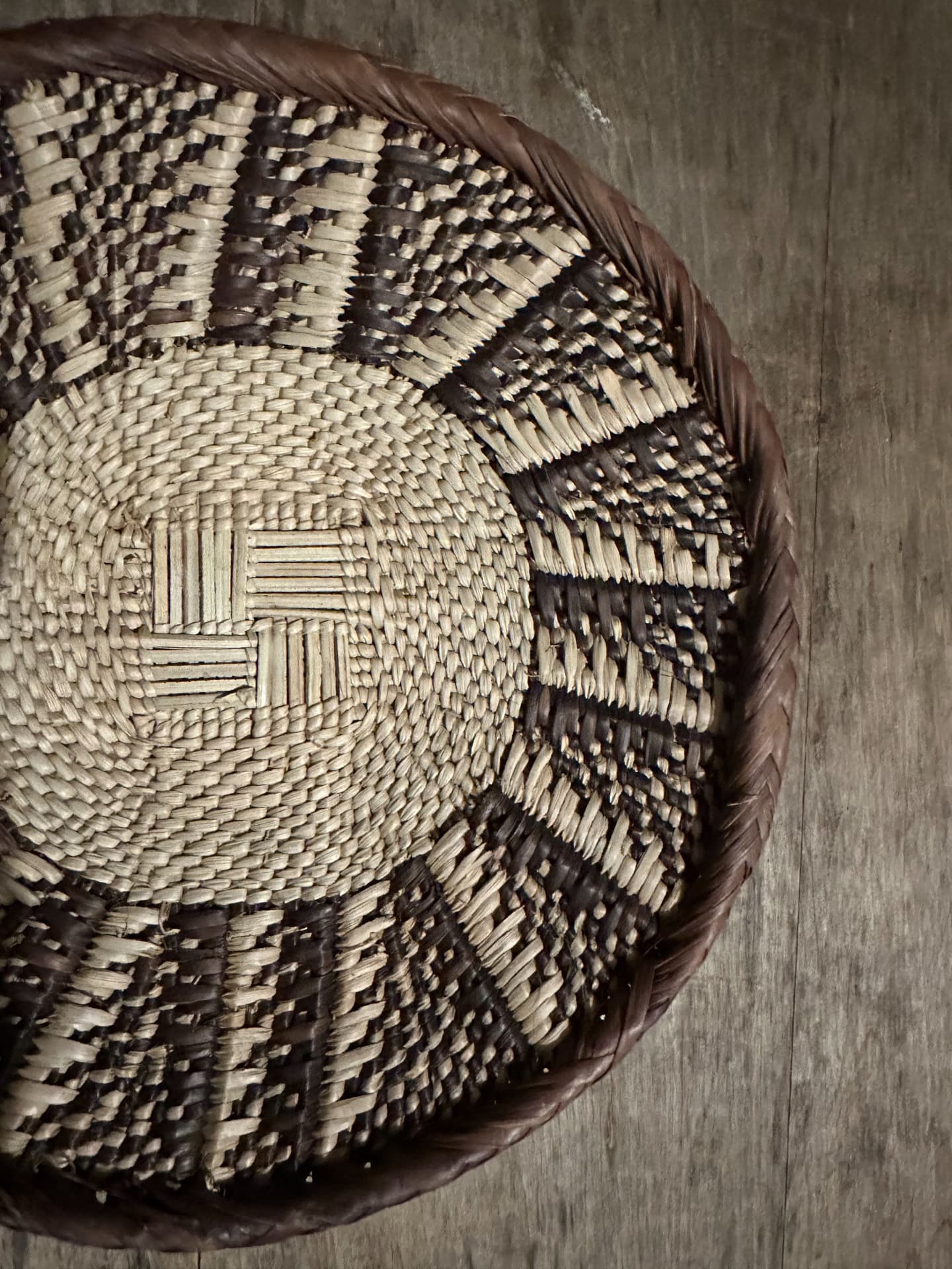 アフリカンバスケット