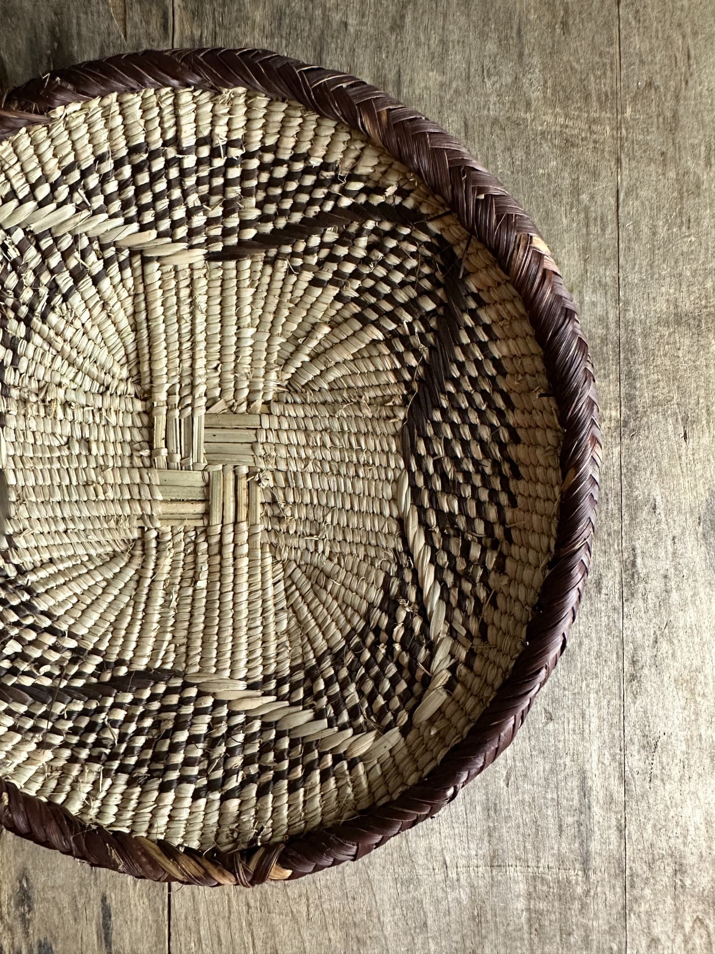 アフリカンバスケット