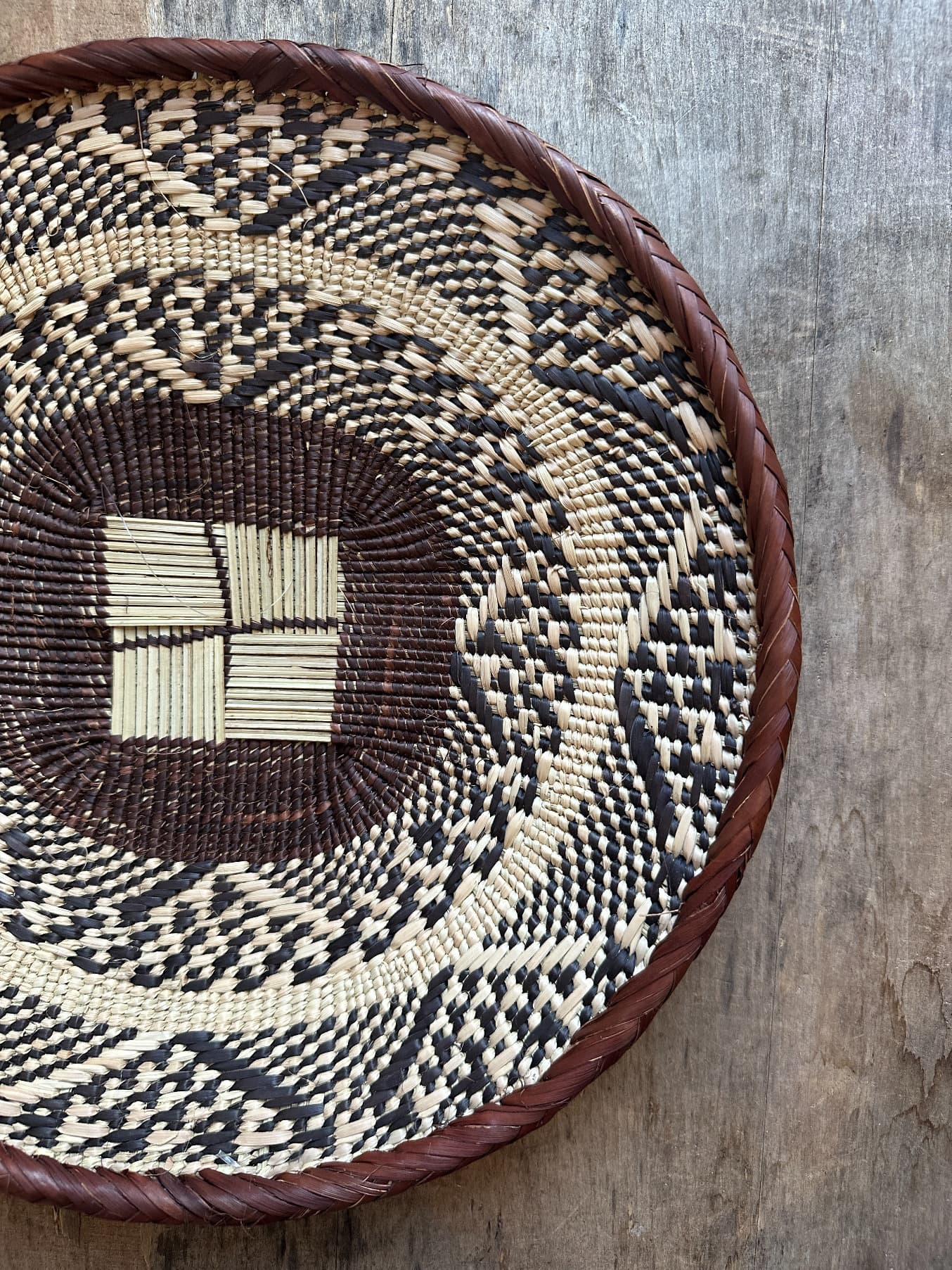 アフリカンバスケット