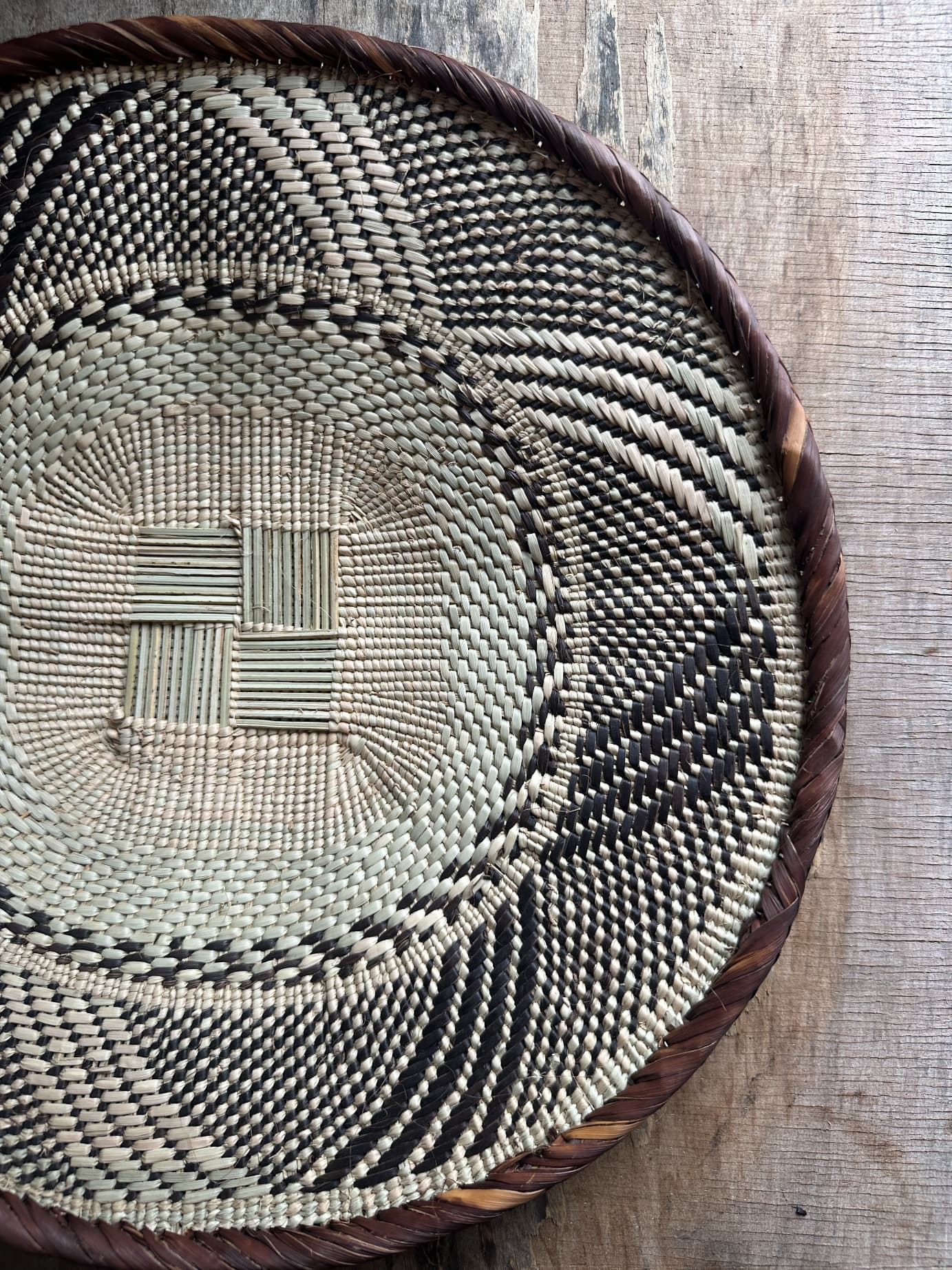 アフリカンバスケット