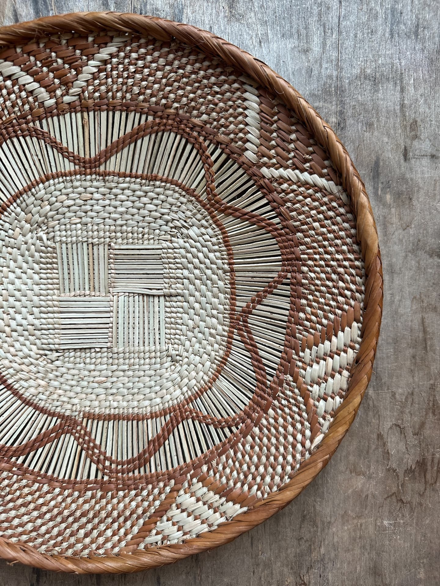 アフリカンバスケット