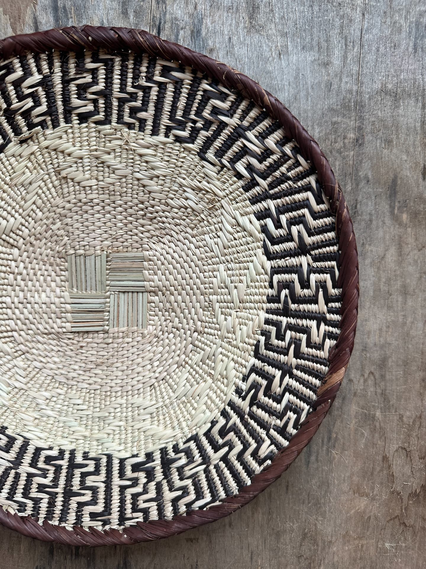 アフリカンバスケット