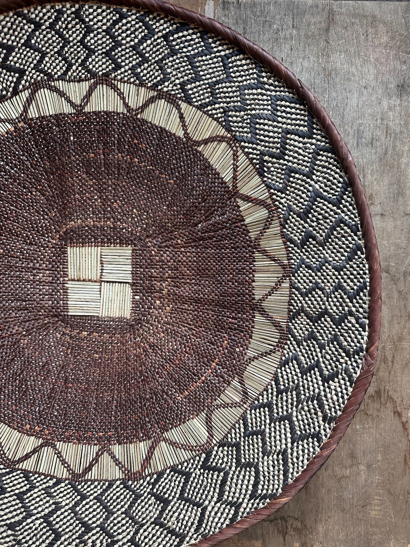 アフリカンバスケット