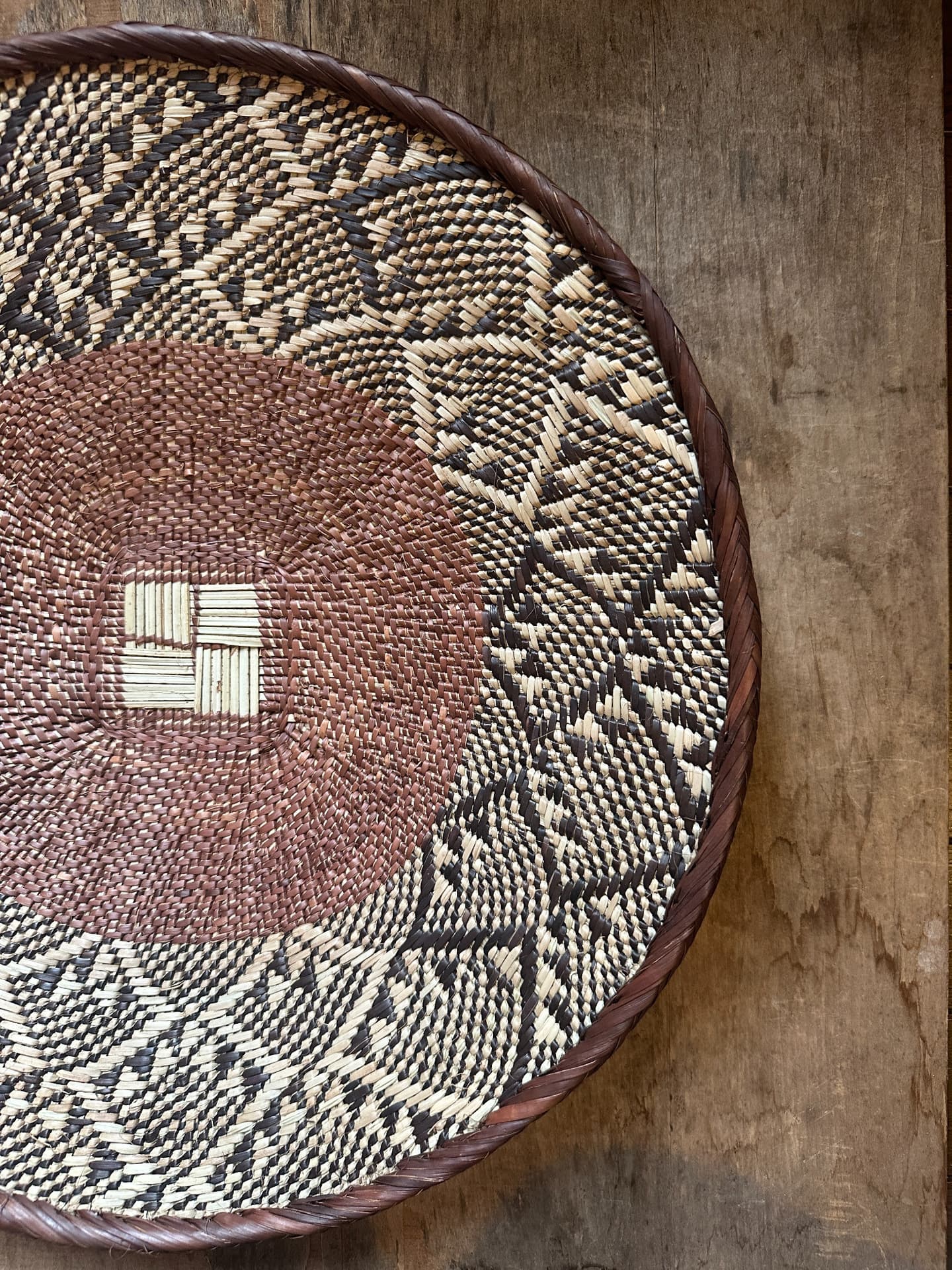 アフリカンバスケット