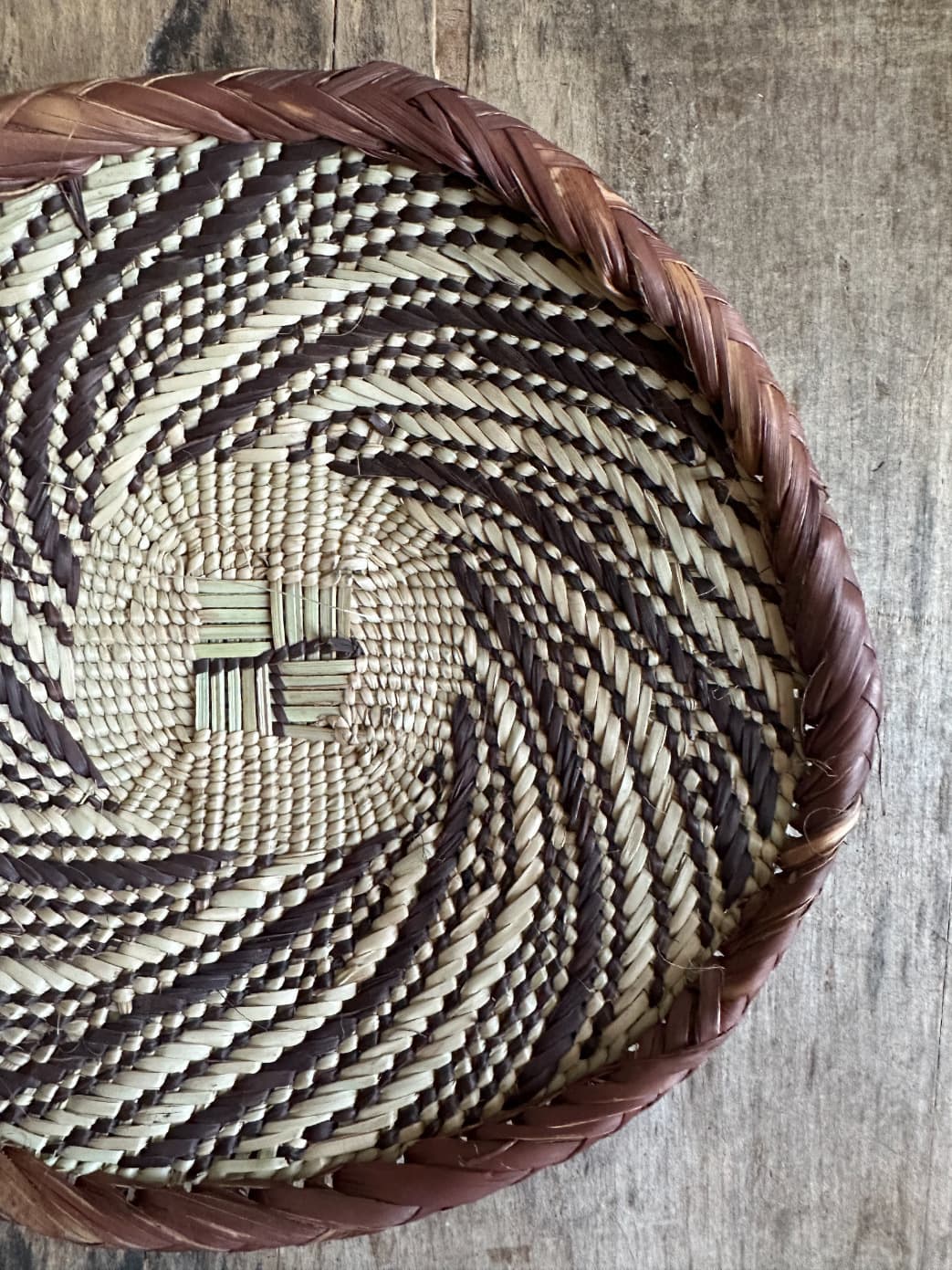 アフリカンバスケット