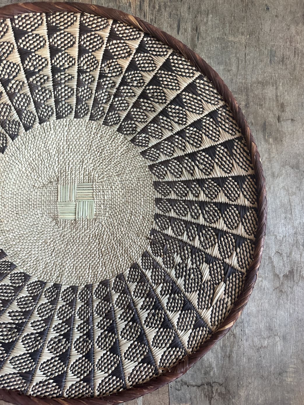 アフリカンバスケット