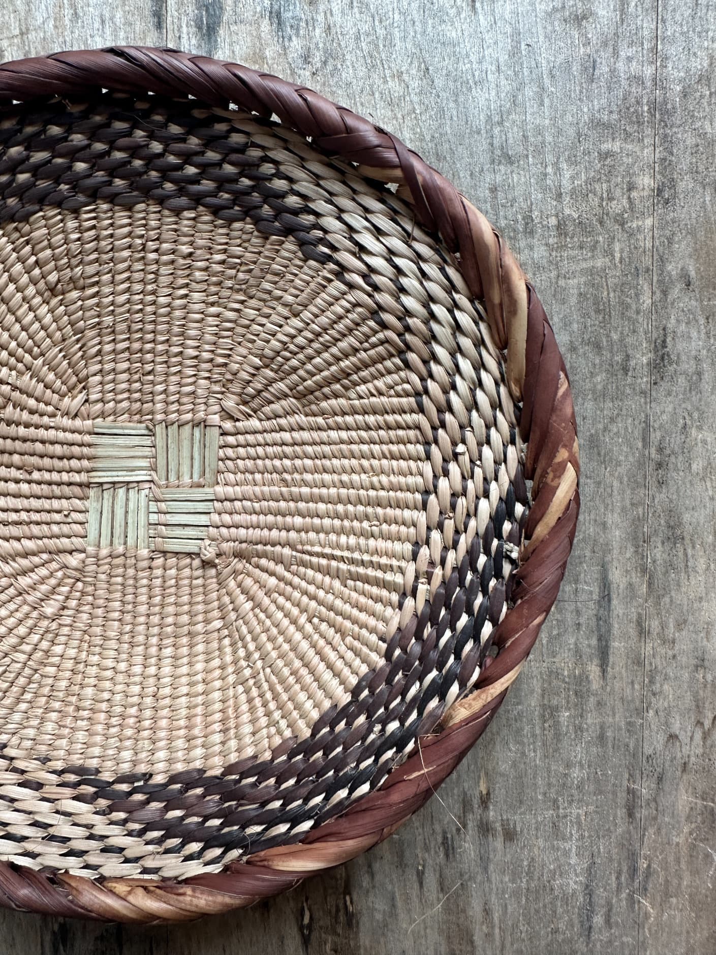 アフリカンバスケット