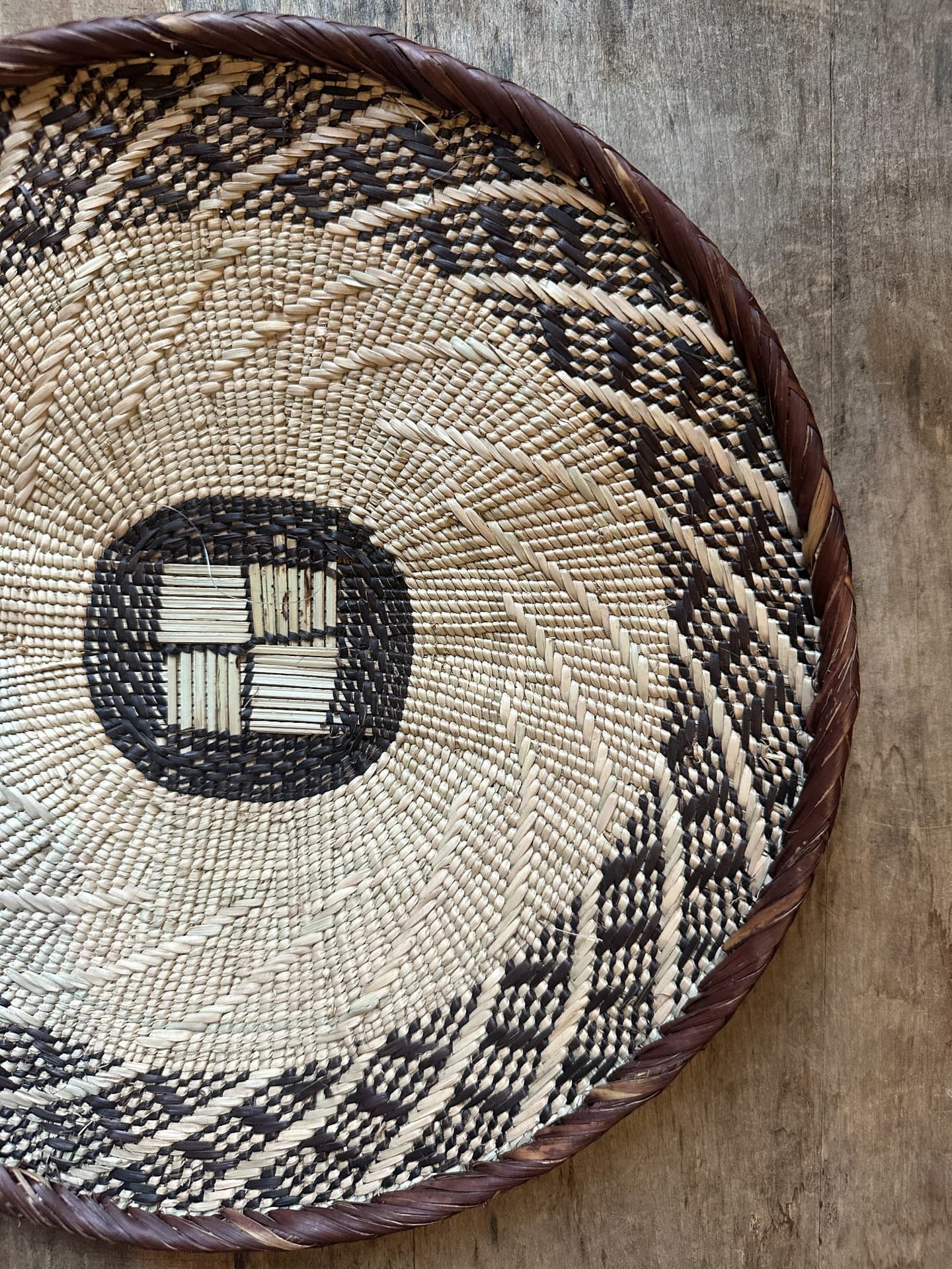 アフリカンバスケット