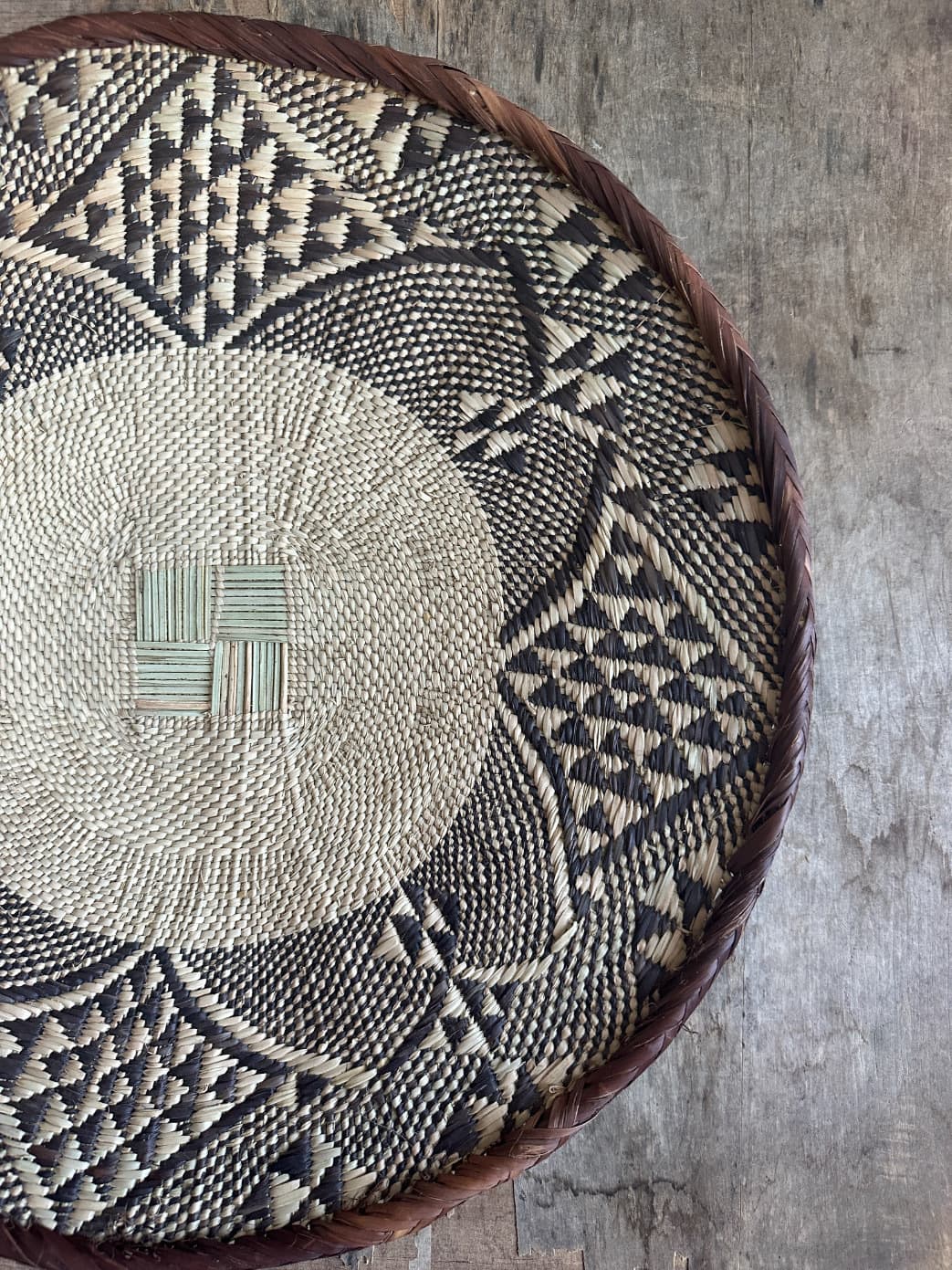 アフリカンバスケット