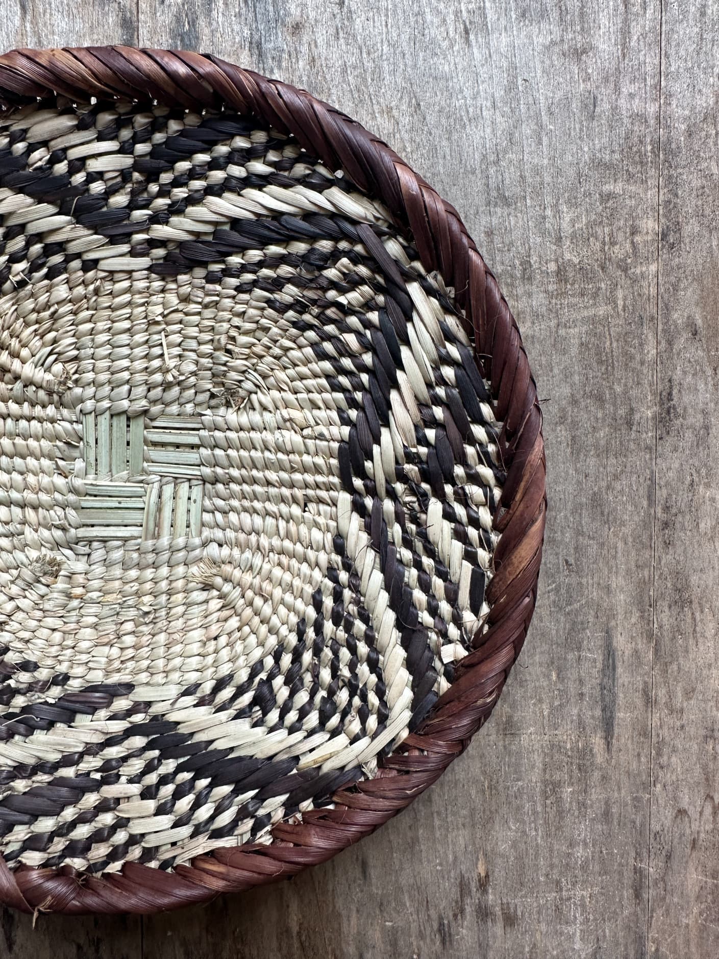 アフリカンバスケット