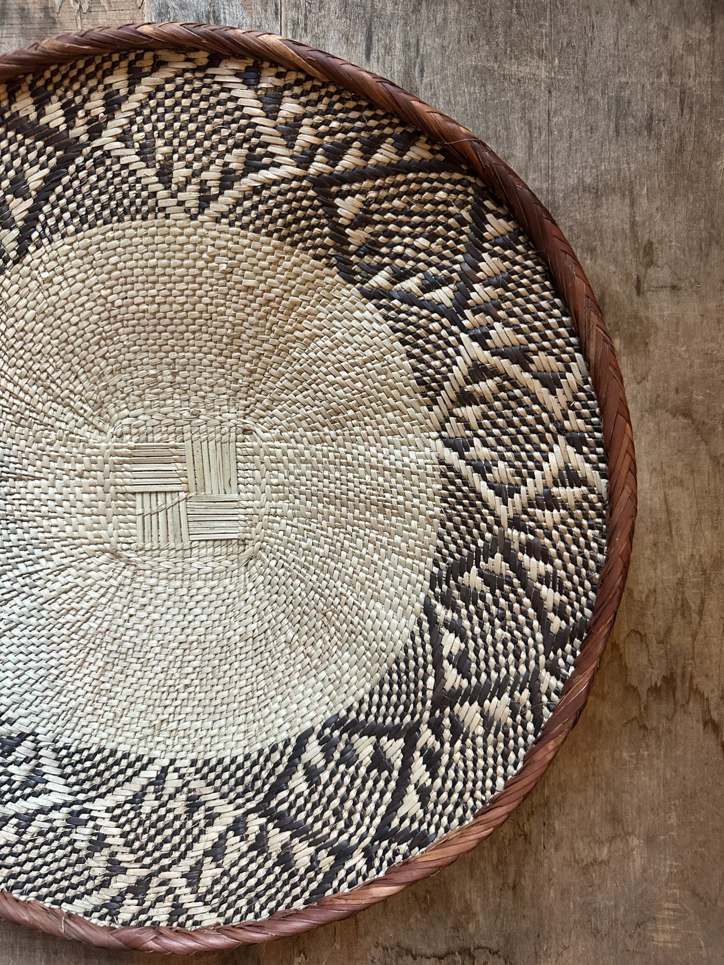 アフリカンバスケット